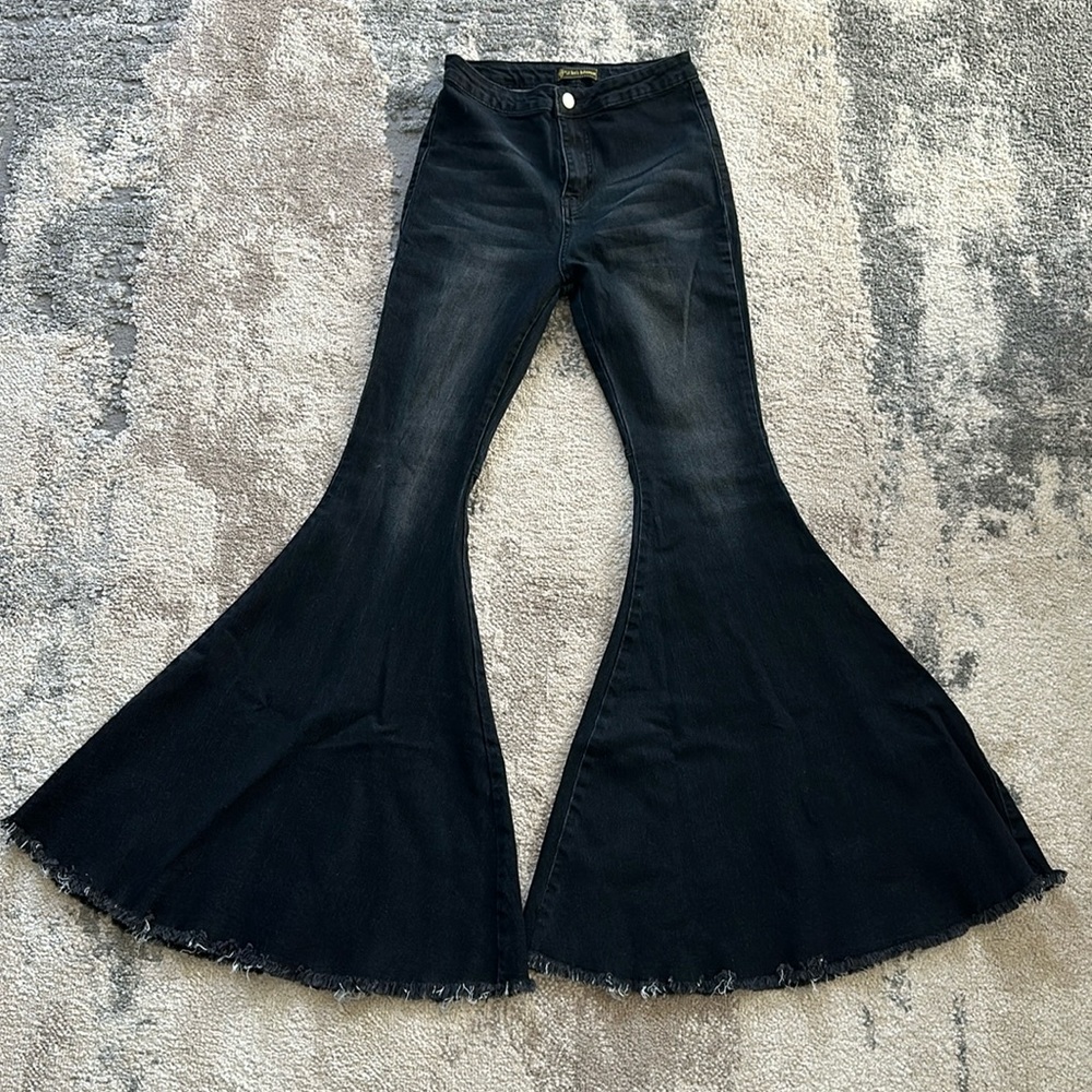 Keep on Truckin’ ~ Denim Frayed Bell Bottom Jeans ~ Black Denim (S)